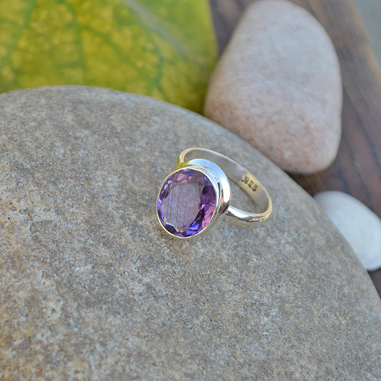 Amethyst Gemstone Ring - Solid 925 Sterling Silver Ring - Birthstone Ring - Handmade Solitaire Gift Ring