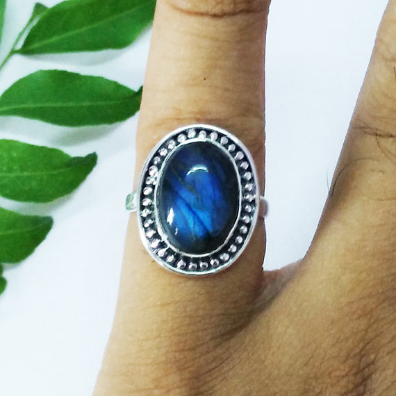 Beautiful FIRE NATURAL LABRADORITE Gemstone Ring - Birthstone Ring - 925 Sterling Silver Ring - Fashion Ring - Wedding Ring