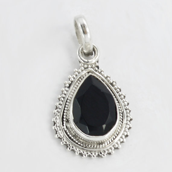 Black onyx Stone Pendant, Onyx Pendant, Necklace, Stone Pendant,Silver Pendant Necklace,Black onyx,Beautiful Pendant,Genuine onyx 2