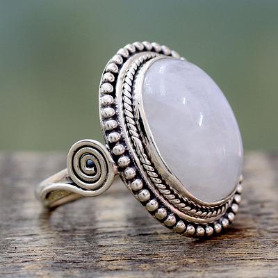 India Sterling SilverRing with Rainbow Moonstone