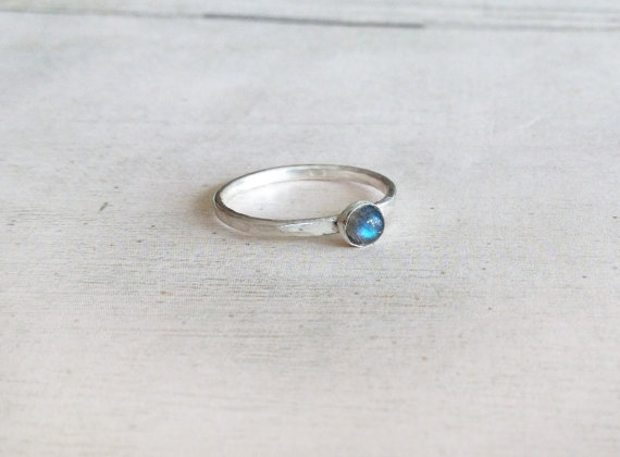 Labradorite ring, sterling silver ring, gemstone ring, tiny labradorite ring, round gemstone silver ring, round labradorite ring