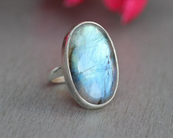 Natural Labradorite ring - Oval ring - Bezel ring - Rings for women - Gemstone ring - Sterling silver