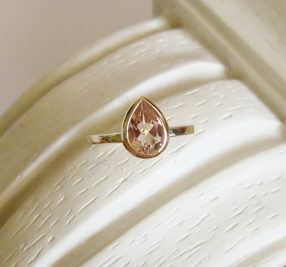 Pear Cut citrine 14K Gold, Pear Gemstone Ring