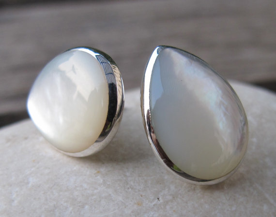 Shell Earrings- Mother of Pearl Earrings- Pearl Stud Earrings-Stone Studs- Stone Post Earrings- Mother of Pearl Stud Earrings