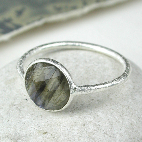 Sterling Silver & Labradorite Gemstone Ring
