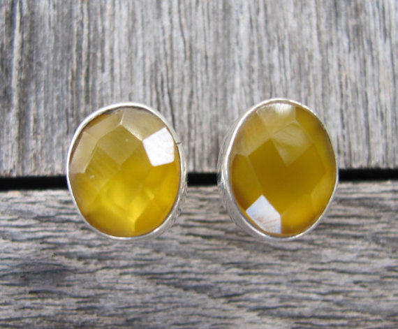 Yellow Stone Earrings-Stone Post Earrings- Silver Stud Earrings- Yellow Quartz Earrings-Citrine Earrings-Topaz Silver Earrings