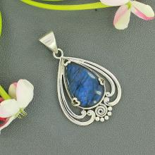 Beautiful Designer Labradorite Pendant, Solid 925 Sterling Silver Jewelry, Genuine Gemstone Jewelry, Birthstone Gift Pendant
