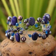 Cultured pearl and lapis lazuli beaded bracelet