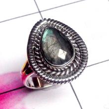 Labradorite Stone,Labradorite Ring, Chunky, Cocktail,Ring,Carved Silver,Personalized,Silver Ring,Solid 925 Silver Rings