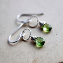 Peridot Earrings, Peridot Jewelry, August Birthstone, Drop Earrings Dangle Earrings, Lime Green, Birthstone Jewelry, Green Gemstone
