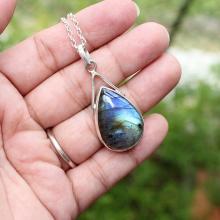 labradorite pendant necklace - GEMSTONE pendant - Bezel pendant - Artisan pendant - Gemstone